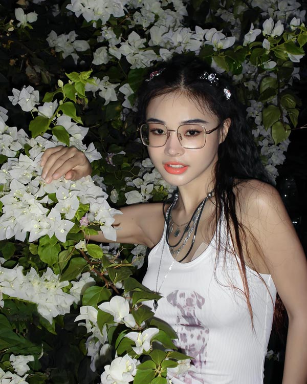 Aurora แจกวาร์ป น้อง เต้าหู้ สาวจีน ดาวติ๊กต็อค น่ารัก เซ็กซี่ 18+ 9