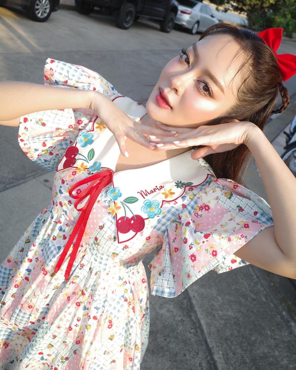 Kambum Preeyada ดาวติ๊กต็อค แก้มบุ๋ม ปรียาดา ดารา หุ่นดี เซ็กซี่ 18+ 18