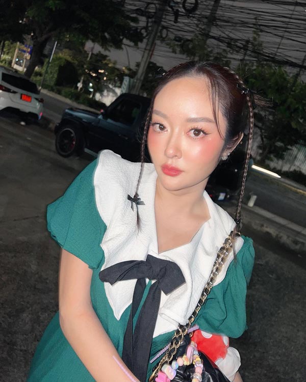 Kambum Preeyada ดาวติ๊กต็อค แก้มบุ๋ม ปรียาดา ดารา หุ่นดี เซ็กซี่ 18+ 34