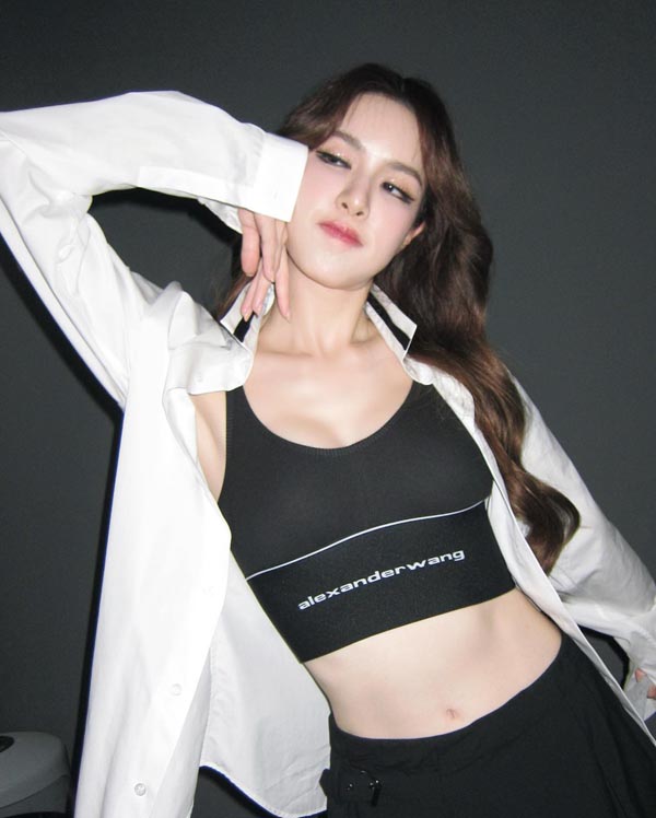 เกรซ กาญจน์เกล้า แจกวาร์ป ดารา หน้าสวย ยุค90 หุ่นแซ่บ ไม่มีเปลี่ยน 13