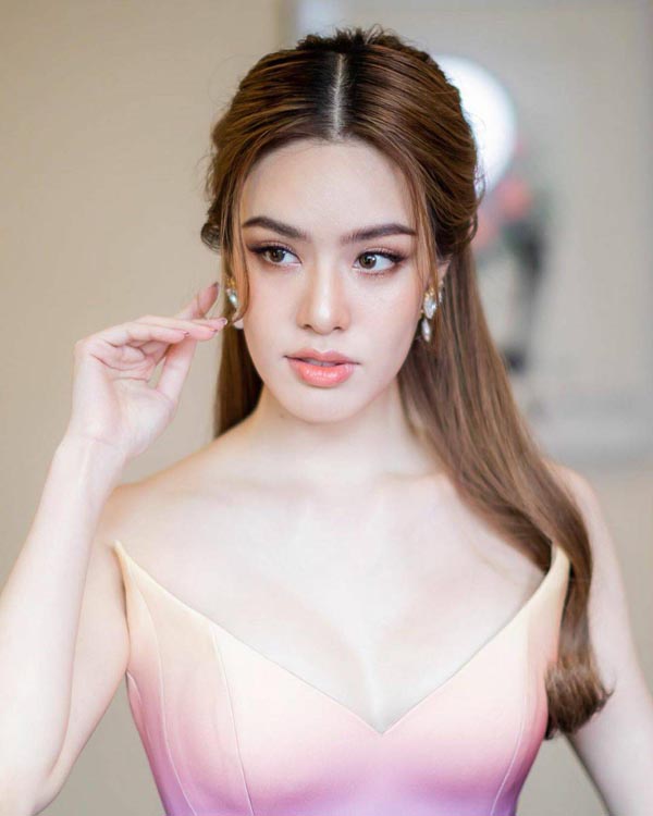 เกรซ กาญจน์เกล้า แจกวาร์ป ดารา หน้าสวย ยุค90 หุ่นแซ่บ ไม่มีเปลี่ยน 17