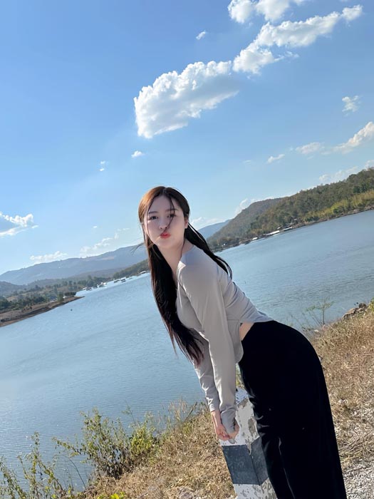ฟิฟิล์ม สิริอมร แจกวาร์ป หมอปลาวาฬ สาวสวย น่ารัก สุดเซ็กซี่ ขี้เล่น 9