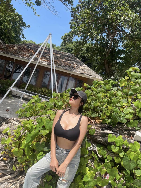 orapunfaii แจกวาร์ป ฝ้าย อรพรรณ นางแบบ ดาวทวิต Onlyfans เด็ด 18+ 33