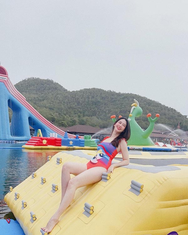 โม อมีนา แจกวาร์ป นักแสดง ดารา นางแบบ สาวสวย เซ็กซี่ 6