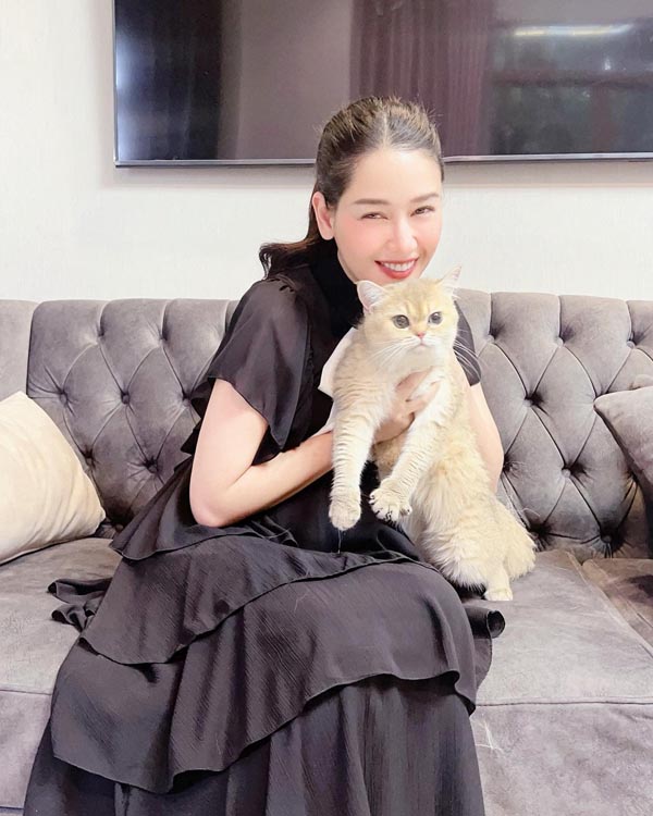 โม อมีนา แจกวาร์ป นักแสดง ดารา นางแบบ สาวสวย เซ็กซี่ 23