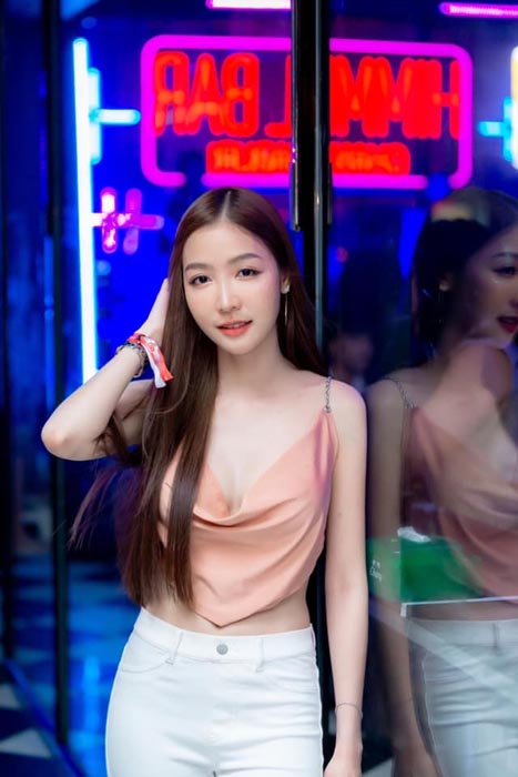 น้องหยก แจกวาร์ป เน็ตไอดอล สาวน้อยน่ารัก สวย ป่นเซ็กซี่ ใส่ๆ ออร่าจับ 27