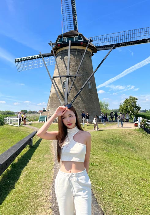 น้องหยก แจกวาร์ป เน็ตไอดอล สาวน้อยน่ารัก สวย ป่นเซ็กซี่ ใส่ๆ ออร่าจับ 1
