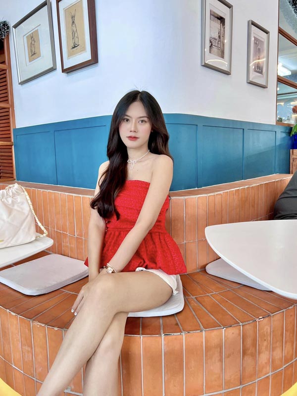 Duang Sp แจกวาร์ป ดวง ธมลวรรณ เน็ตไอดอล ชุดว่ายน้ำ แซ่บจัด 18+ 24