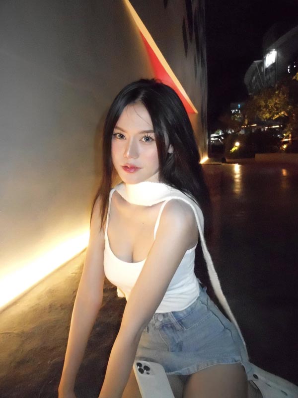 Duang Sp แจกวาร์ป ดวง ธมลวรรณ เน็ตไอดอล ชุดว่ายน้ำ แซ่บจัด 18+ 8
