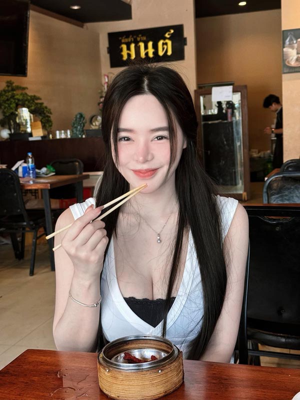 Irin Indy แจกวาร์ป น้อง อินดี้ พริตตี้ หุ่นเด็ด ดาวทวิต เซ็กซี่ Onlyfans 18+ 1