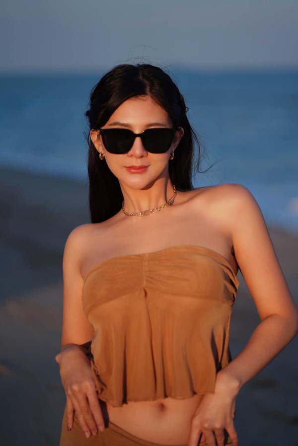 Benya Rattana แจกวาร์ป แบมโบว์ นางแบบ หน้าหมวย อกใหญ่ โอลี่แฟน 15