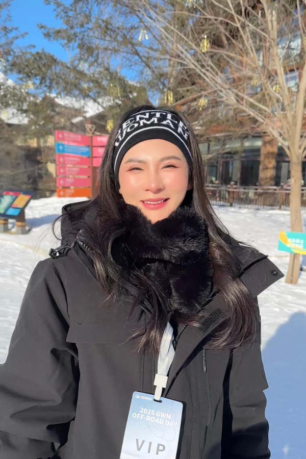 Benya Rattana แจกวาร์ป แบมโบว์ นางแบบ หน้าหมวย อกใหญ่ โอลี่แฟน 4