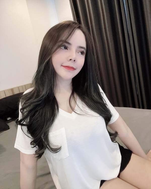 parewanitradi แจกวาร์ป แพรวา นางแบบ หน้าหวาน ดาวติ๊กต็อค เด็ด 18+ 13