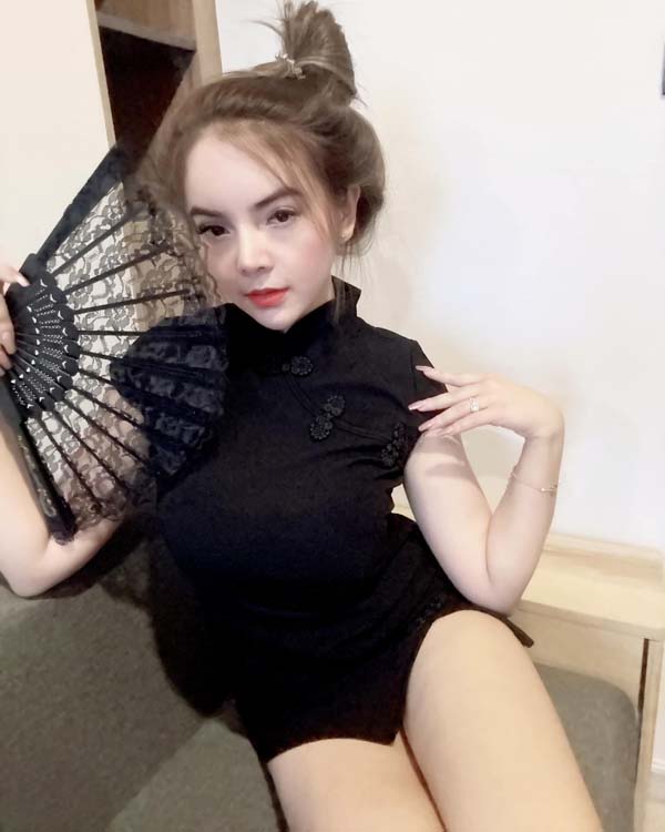 parewanitradi แจกวาร์ป แพรวา นางแบบ หน้าหวาน ดาวติ๊กต็อค เด็ด 18+ 14
