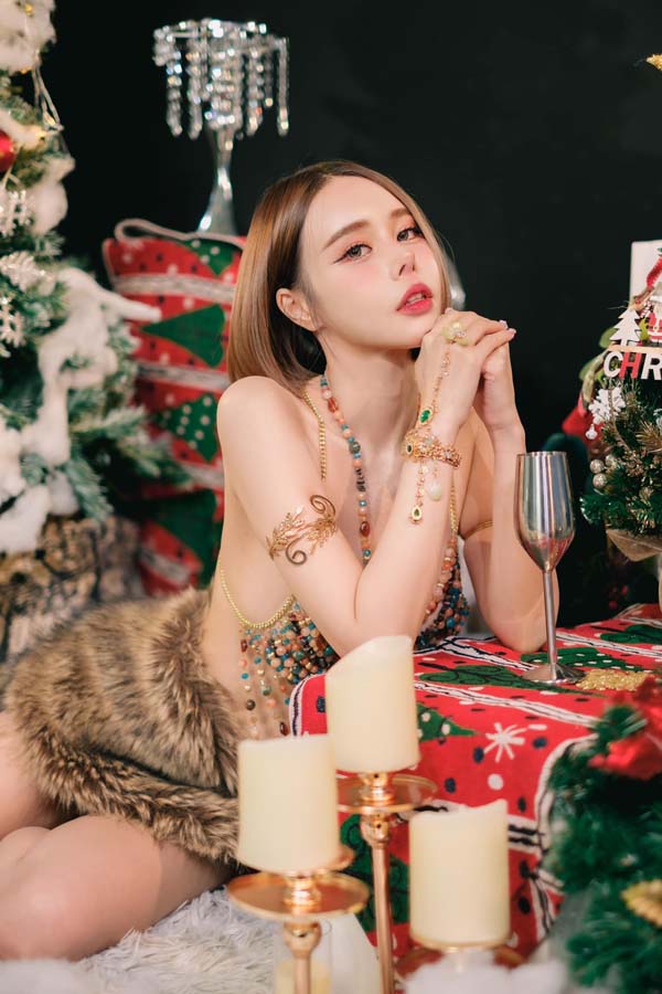 Ninew Mingko แจกวาร์ป นินิว เน็ตไอดอล ผมสั้น อกโต นางแบบ ชื่อดัง 23