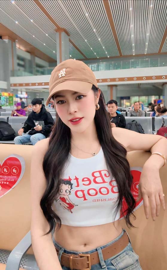 tong natchalitta แจกวาร์ป น้อง ตอง เน็ตไอดอล หน้าคม ยิ้มหวาน 18+ 18