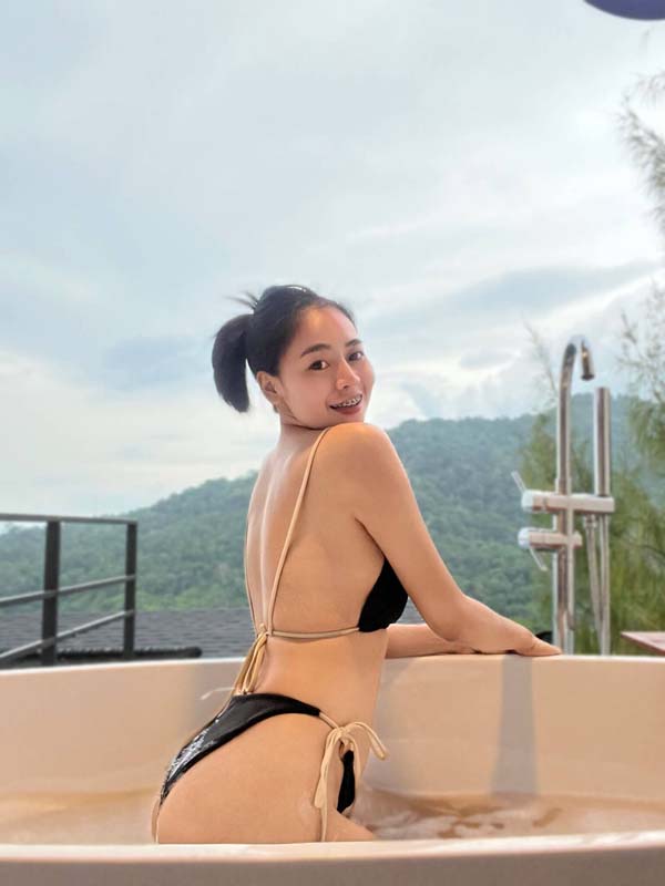 Aon Suwimon แจกวาร์ป น้อง อร เน็ตไอดอล สายยั่ว รูปเด็ด บอดี้ฟิน 18+ 25
