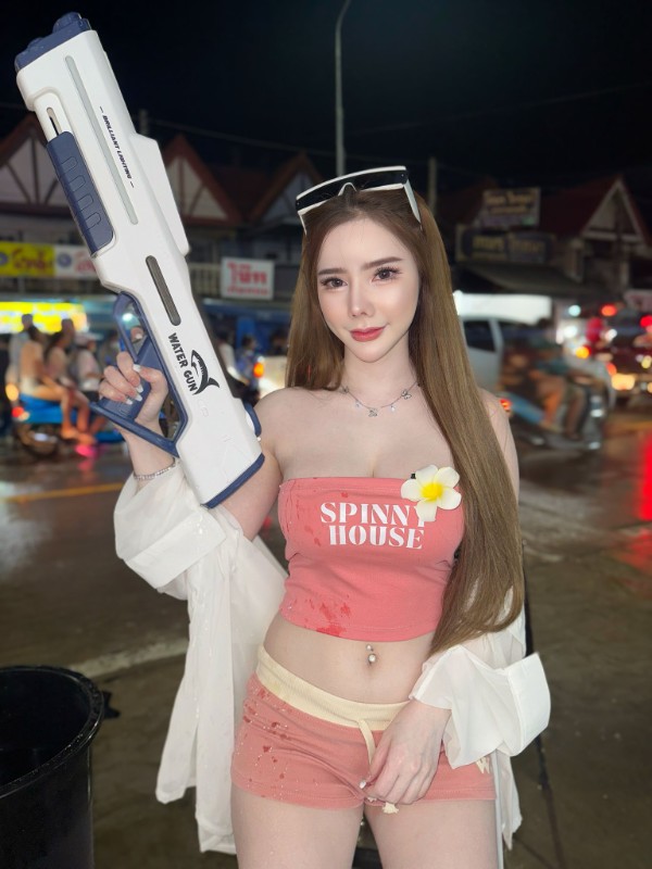 Gsaizy แจกวาร์ป ทราย ธัญญาลักษณ์ นางแบบ ดาวทวิต โคตรเอ็กซ์ 18+ 18