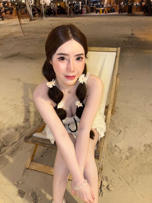 Gsaizy แจกวาร์ป ทราย ธัญญาลักษณ์ นางแบบ ดาวทวิต โคตรเอ็กซ์ 18+ 2