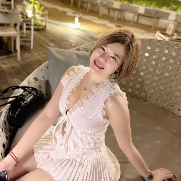 Pang Pitchaporn แจกวาร์ป แป้ง สาวอวบ ผมสั้น บิกินี่ อวดหุ่น อกโต 18+ 16