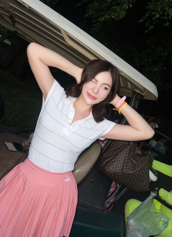 Tomew phatthana แจกวาร์ป นางงาม อินเตอร์ เซ็กซี่ ชอบตีกอล์ฟ 18+ 4