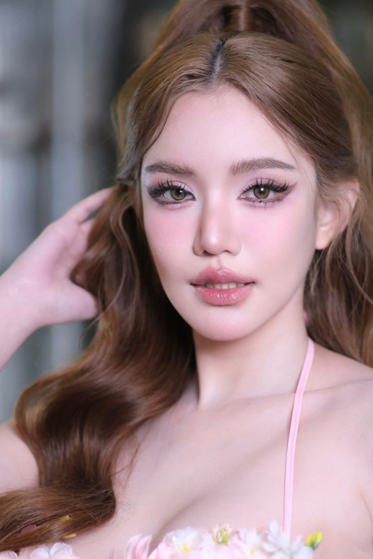 Baby supannee แจกวาร์ป เบบี้ สุพรรณี นางแบบ ผิวออร่า อกโต เด้ง 18+ 2