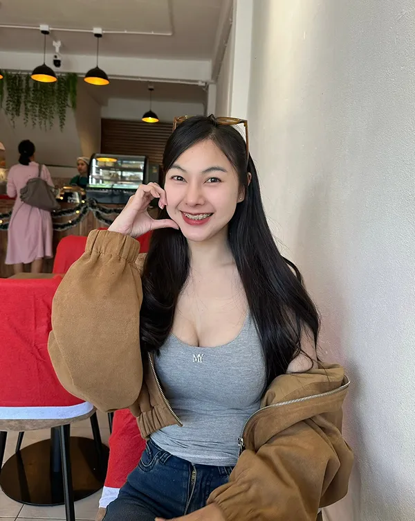 ปุ๋ย นิศากร วาร์ปสาว pui nisakorn ครูสาว คอนเทนต์ยั่ว สายฮา รูปเด็ด 18+ 3